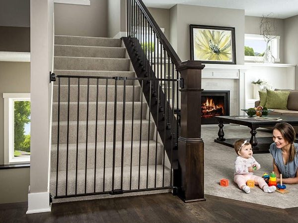 Les meilleures barrières pour bébés pour les escaliers