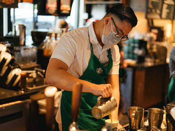 Essayez ces substituts de boissons Starbucks pour surmonter les pénuries d'approvisionnement