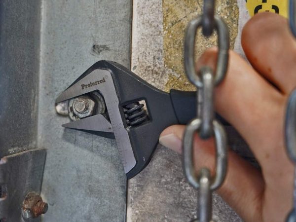 Les meilleures clés à molette pour votre boîte à outils