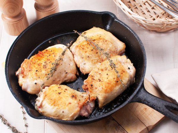 Un ingrédient de cuisson courant est le secret du poulet croustillant